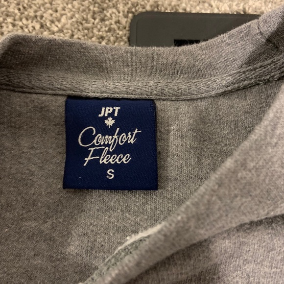 u of a sweater - Picture 2 of 2